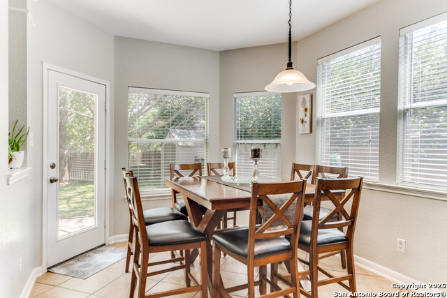 Listing photo id 12 for 24442 Buck Creek