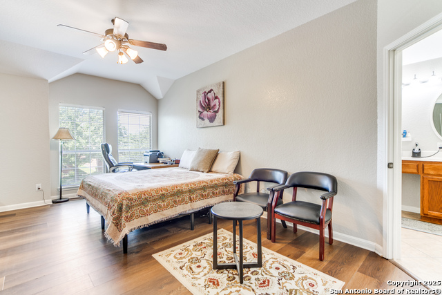 Listing photo id 19 for 24442 Buck Creek