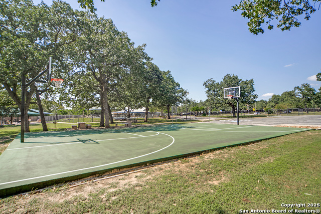 Listing photo id 29 for 24442 Buck Creek