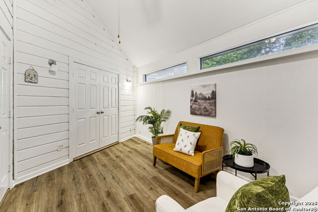 Image 21 of 46 For 7708 Brunning Ct