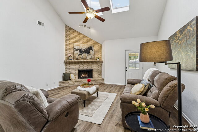 Image 7 of 46 For 7708 Brunning Ct