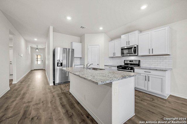 Image 10 of 30 For 5507 Stormie Keep