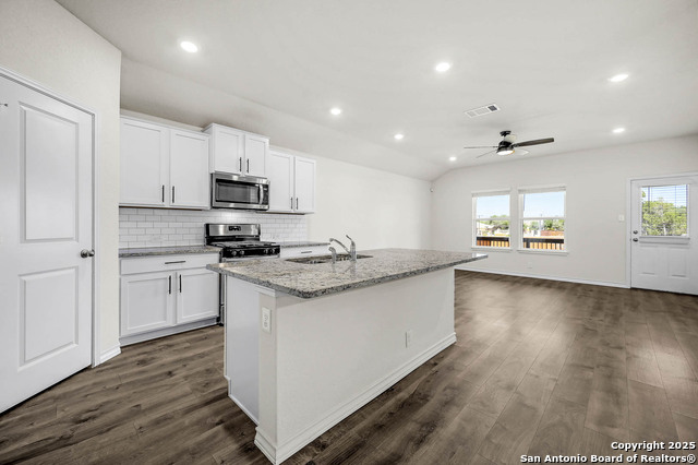 Image 12 of 30 For 5507 Stormie Keep