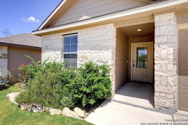 Image 4 of 30 For 5507 Stormie Keep