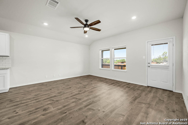 Image 6 of 30 For 5507 Stormie Keep