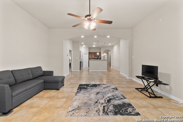Image 16 of 41 For 10728 Barnsford Ln