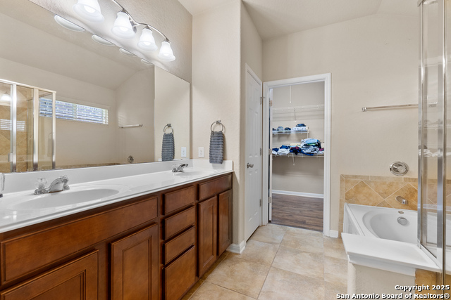 Image 20 of 41 For 10728 Barnsford Ln
