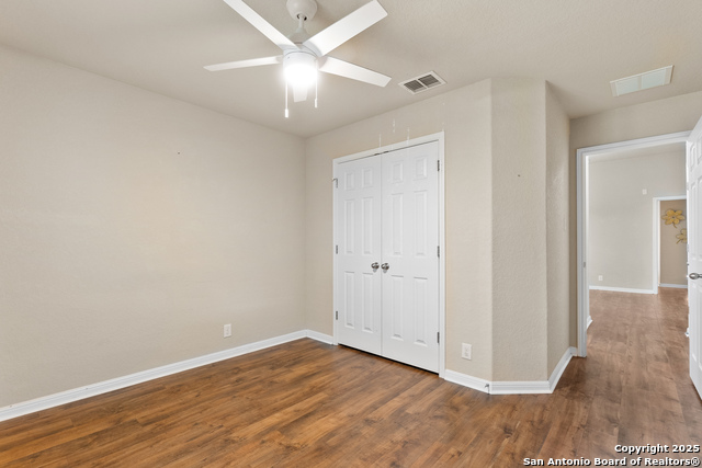 Image 30 of 41 For 10728 Barnsford Ln
