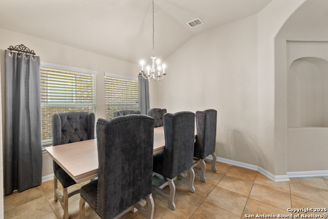 Image 8 of 41 For 10728 Barnsford Ln
