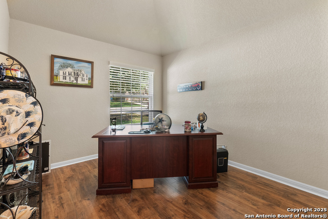 Image 9 of 41 For 10728 Barnsford Ln