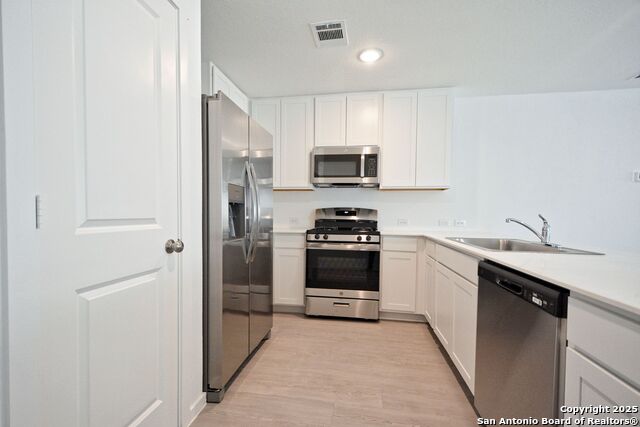 Image 11 of 26 For 1542 Tiptop