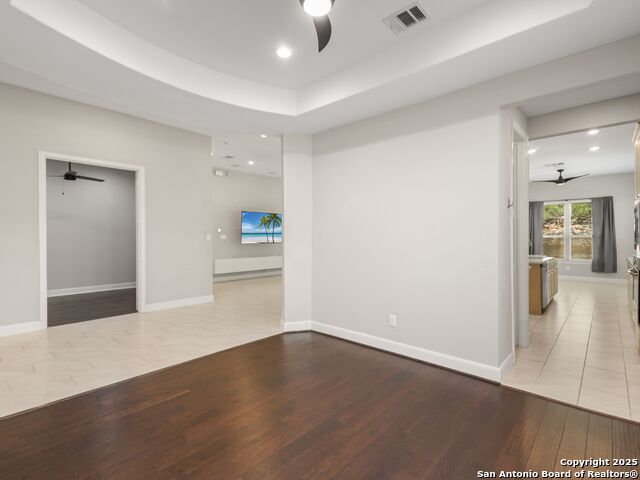 Listing photo id 17 for 32369 Lavender Cove