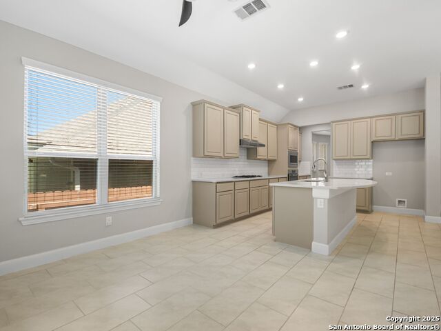 Listing photo id 29 for 32369 Lavender Cove