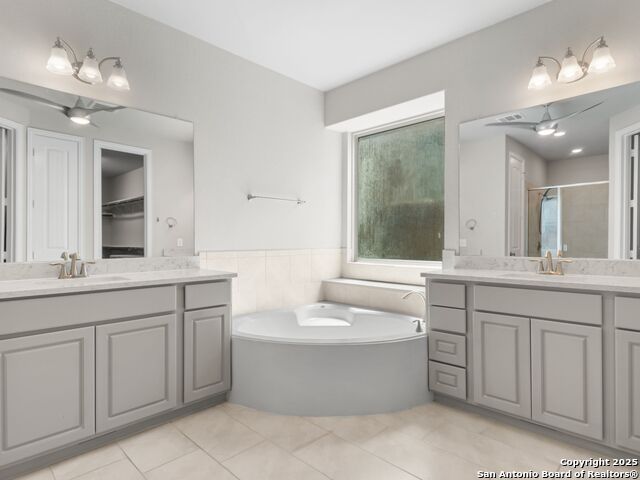 Listing photo id 32 for 32369 Lavender Cove