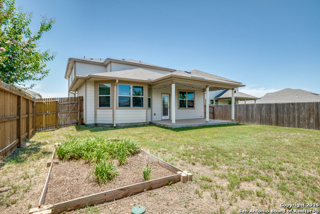 Image 27 of 35 For 2407 Pesaro Pt