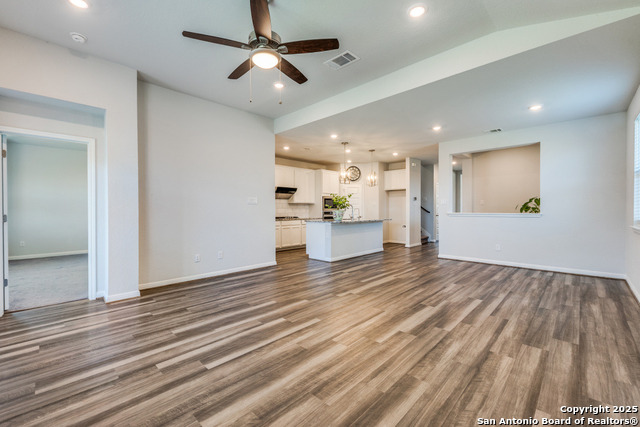 Image 5 of 35 For 2407 Pesaro Pt