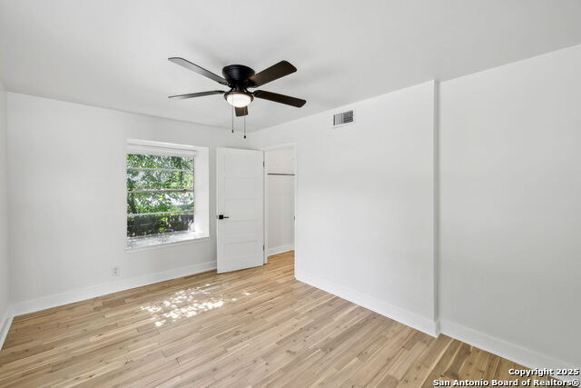 Image 23 of 32 For 116 College  