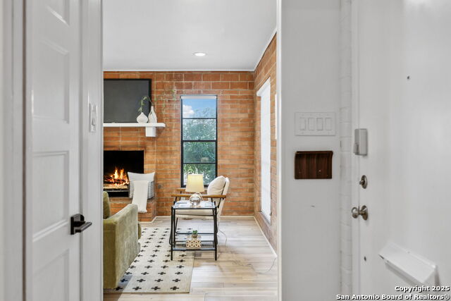 Image 3 of 32 For 116 College  