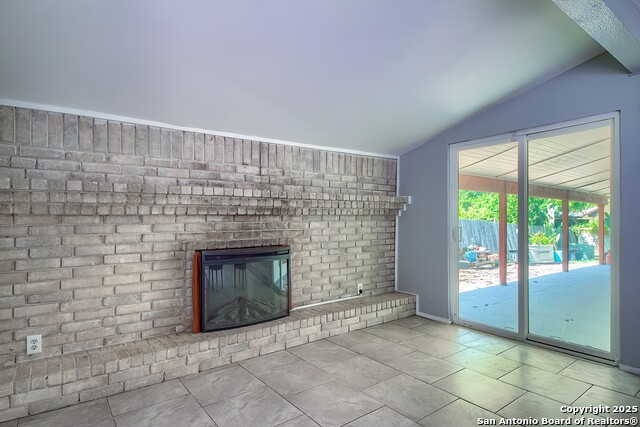 Image 12 of 37 For 3409 Morning Dr