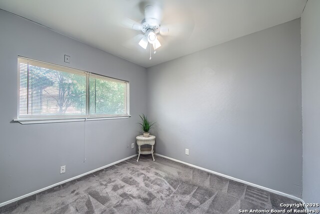 Image 34 of 37 For 3409 Morning Dr