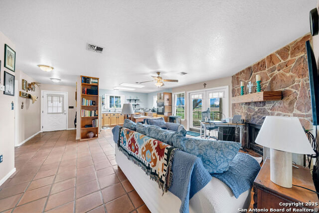 Image 15 of 37 For 16020 Fm 463