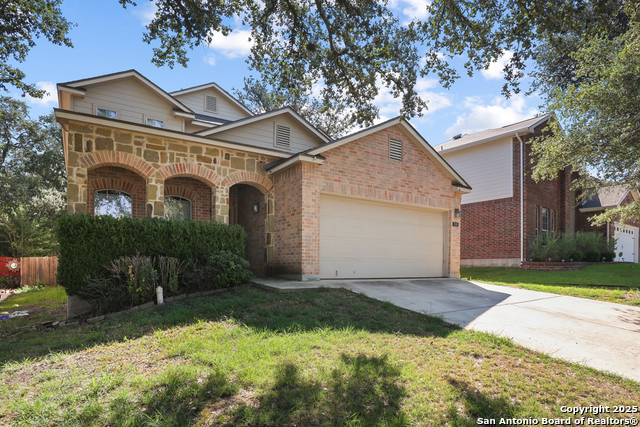 Image 2 of 32 For 810 Park Point