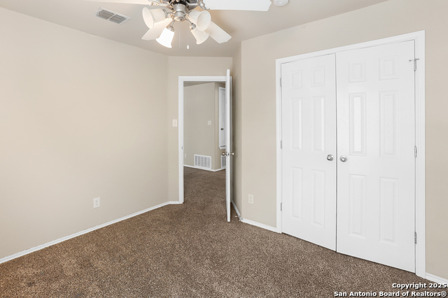 Image 21 of 32 For 810 Park Point