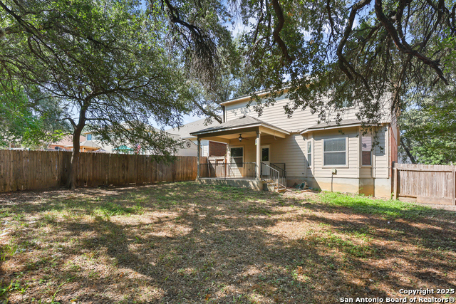 Image 29 of 32 For 810 Park Point