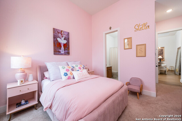 Listing photo id 23 for 10039 Sarah Place