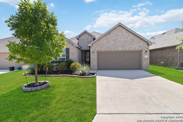 Image 2 of 25 For 2275 Oak Run