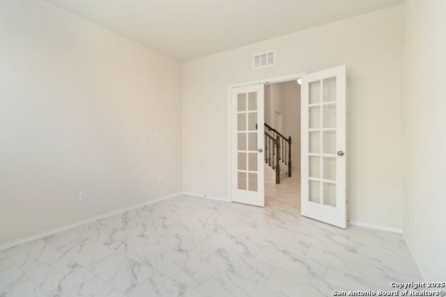 Image 3 of 25 For 2275 Oak Run