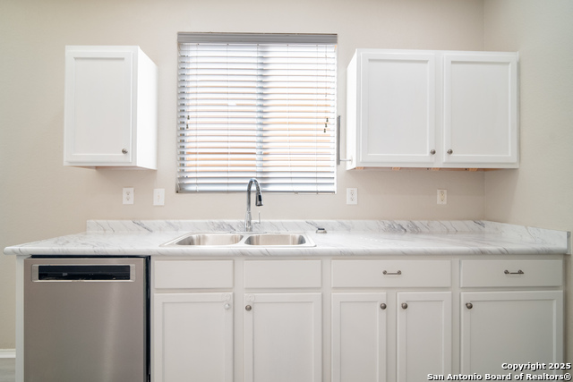 Image 14 of 40 For 7630 Presidio Sands