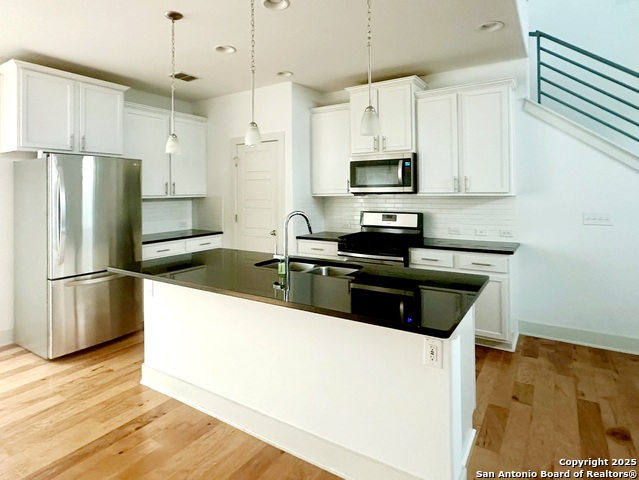 Image 5 of 16 For 7206 Crandower