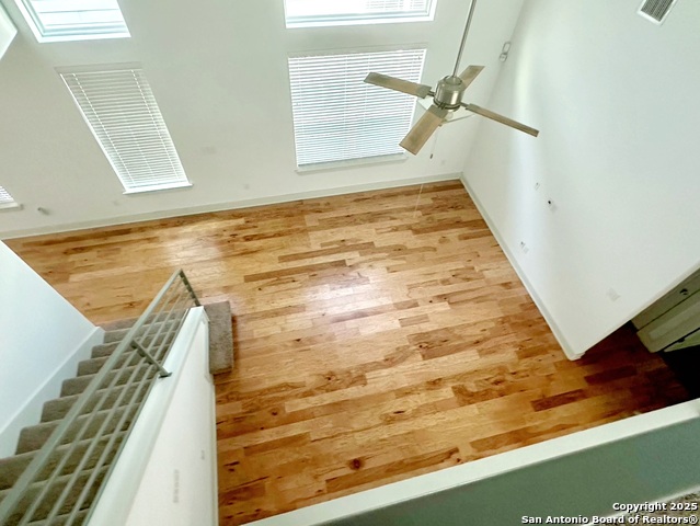 Image 7 of 16 For 7206 Crandower