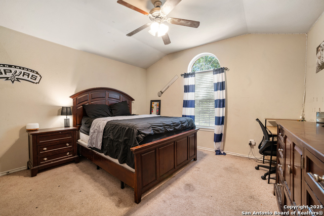 Image 15 of 20 For 811 Point Spgs