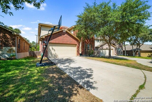 Image 3 of 20 For 811 Point Spgs