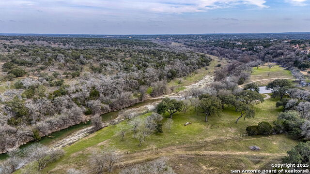Listing photo id 38 for 124 Hoskins Trail