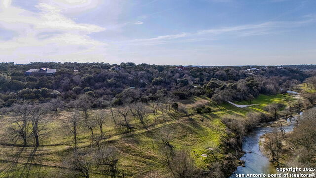 Listing photo id 39 for 124 Hoskins Trail