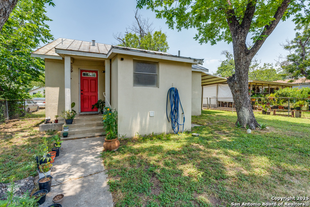 Image 22 of 25 For 330 Hermitage