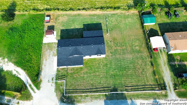 Image 5 of 21 For 11073 Briggs