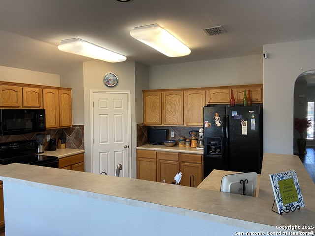 Image 13 of 27 For 8671 Gavel  