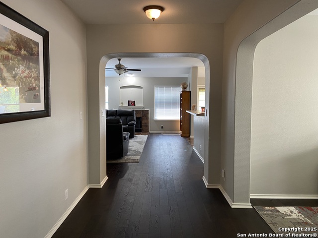 Image 5 of 27 For 8671 Gavel  