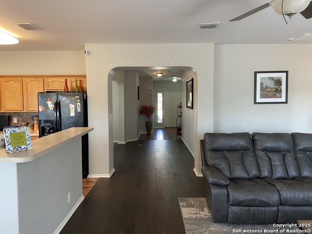 Image 9 of 27 For 8671 Gavel  