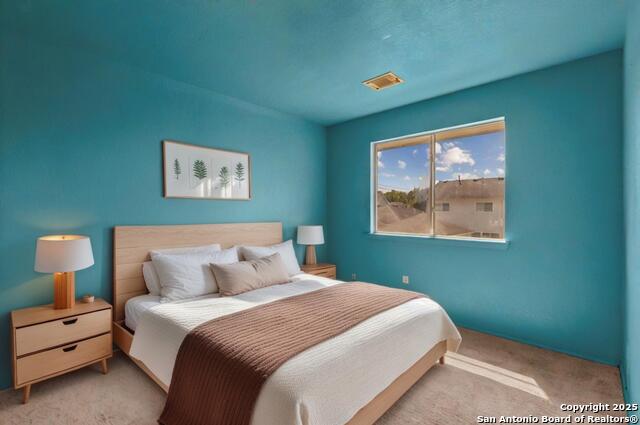 Listing photo id 9 for 1669 Nichole Woods Dr