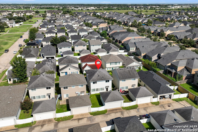 Listing photo id 19 for 1669 Nichole Woods Dr