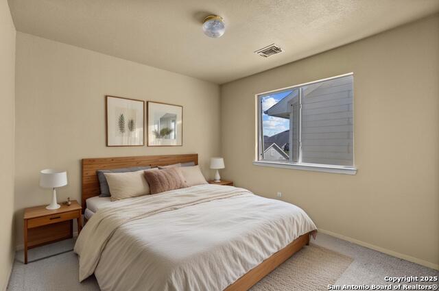 Listing photo id 5 for 1669 Nichole Woods Dr