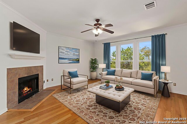 Image 10 of 34 For 815 Windhurst