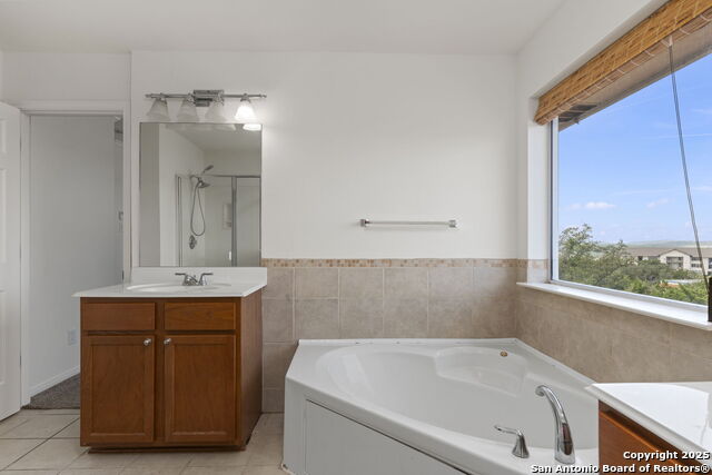 Image 27 of 34 For 815 Windhurst