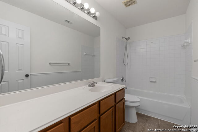 Image 29 of 34 For 815 Windhurst