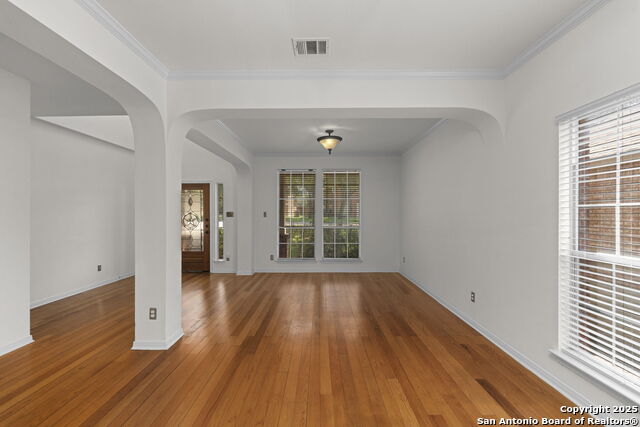 Image 6 of 34 For 815 Windhurst